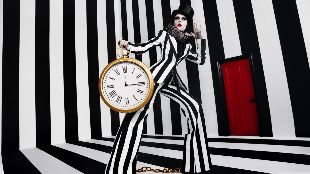 preto e branco relógio